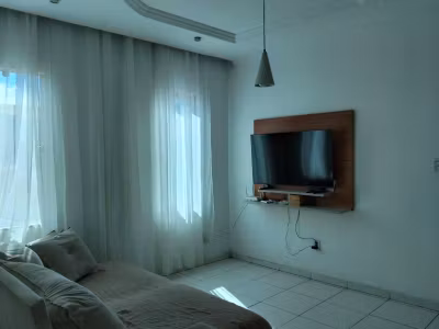 Casa, 2 quartos, 220 m² - Foto 2