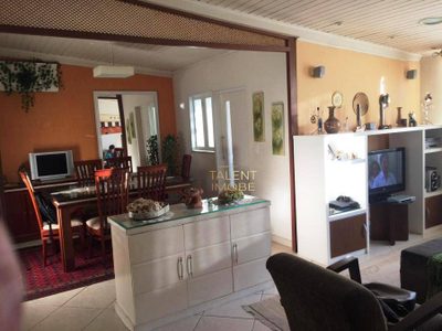 Apartamento, 3 quartos, 130 m² - Foto 1