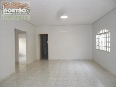 Casa, 4 quartos, 240 m² - Foto 2