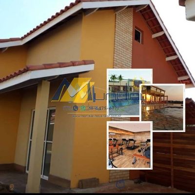 Casa, 2 quartos, 53 m² - Foto 1