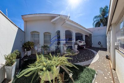 Casa, 3 quartos, 289 m² - Foto 2
