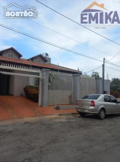 Casa, 3 quartos, 262 m² - Foto 2