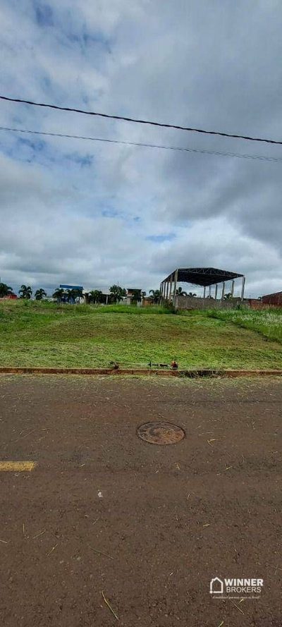 Loteamento e Condomínio, 400 m² - Foto 1