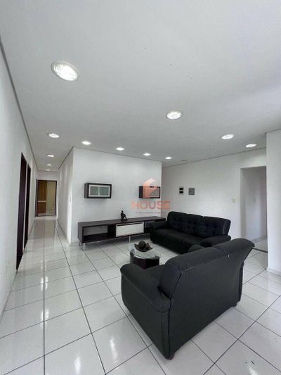 Depósito-Galpão, 630 m² - Foto 1