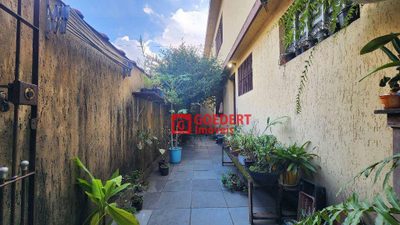 Sobrado, 3 quartos, 239 m² - Foto 4