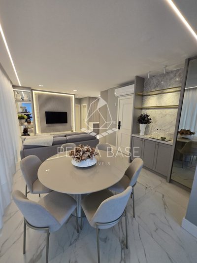 Apartamento, 3 quartos, 115 m² - Foto 2