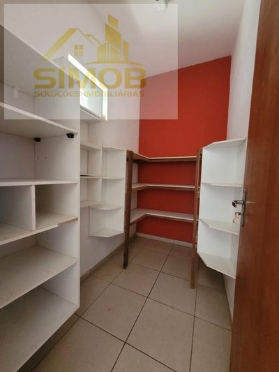 Casa, 4 quartos, 200 m² - Foto 3