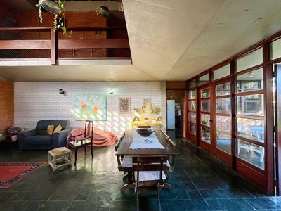 Casa, 4 quartos, 250 m² - Foto 4