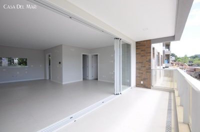 Apartamento, 3 quartos, 128 m² - Foto 2