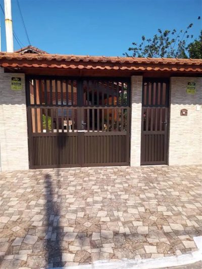 Casa, 3 quartos, 182 m² - Foto 1