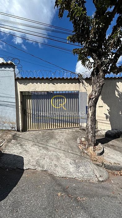Casa, 1 quarto, 180 m² - Foto 1