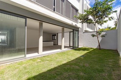 Casa, 4 quartos, 488 m² - Foto 1