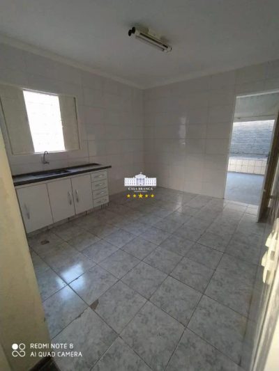Casa, 3 quartos, 214 m² - Foto 1