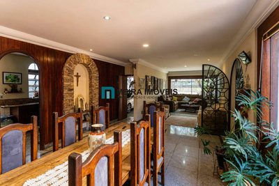 Casa, 3 quartos, 318 m² - Foto 3