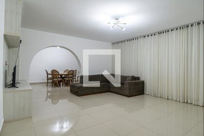Apartamento, 3 quartos, 180 m² - Foto 1