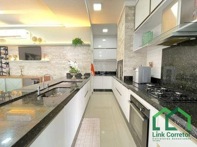 Casa, 4 quartos, 236 m² - Foto 1
