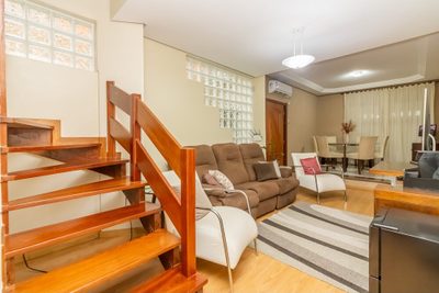 Casa, 3 quartos, 143 m² - Foto 1