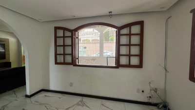 Casa, 4 quartos, 210 m² - Foto 4