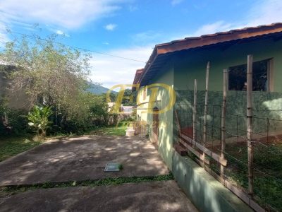 Casa, 4 quartos, 230 m² - Foto 2