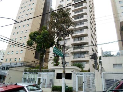 Apartamento, 3 quartos, 140 m² - Foto 1