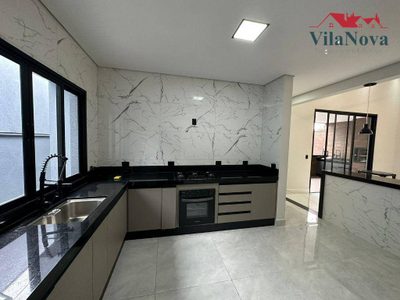 Casa, 3 quartos, 220 m² - Foto 1