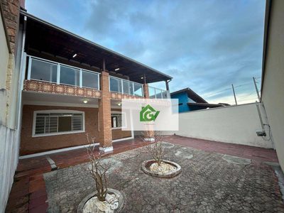 Casa, 5 quartos, 232 m² - Foto 1