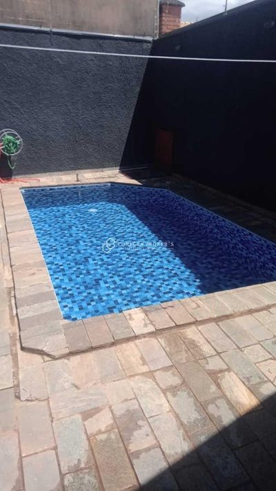 Casa, 3 quartos, 380 m² - Foto 1