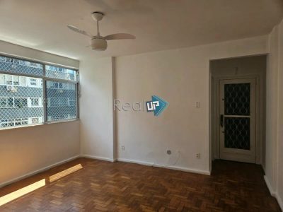 Apartamento, 3 quartos, 100 m² - Foto 2