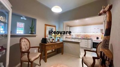 Casa, 3 quartos, 302 m² - Foto 1