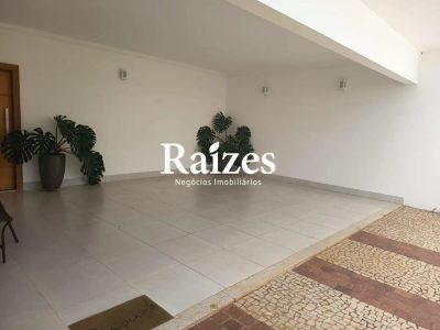 Casa, 3 quartos, 240 m² - Foto 1