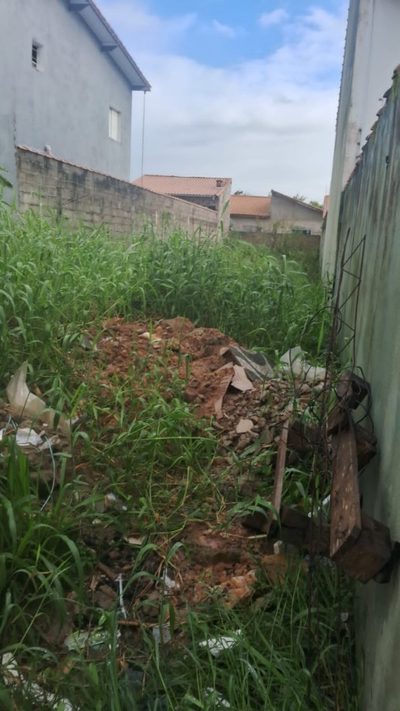 Terreno, 210 m² - Foto 1