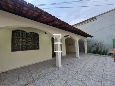 Casa, 8 quartos, 327 m² - Foto 1