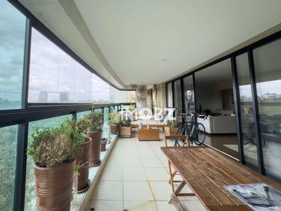 Apartamento, 3 quartos, 226 m² - Foto 2
