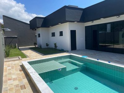 Casa, 3 quartos, 300 m² - Foto 1