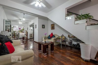 Casa, 4 quartos, 183 m² - Foto 1
