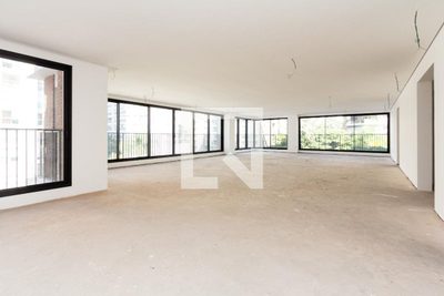 Apartamento, 4 quartos, 375 m² - Foto 1