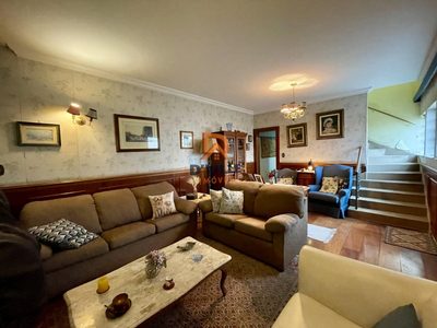 Casa, 3 quartos, 300 m² - Foto 1
