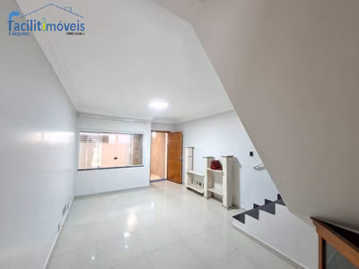 Sobrado, 3 quartos, 214 m² - Foto 1