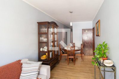 Casa, 3 quartos, 245 m² - Foto 1