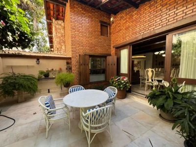 Casa, 4 quartos, 379 m² - Foto 2