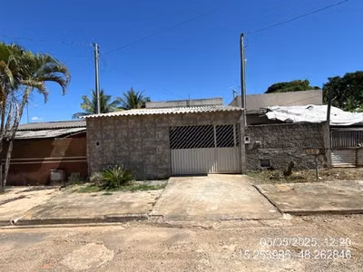 Casa, 2 quartos, 195 m² - Foto 1