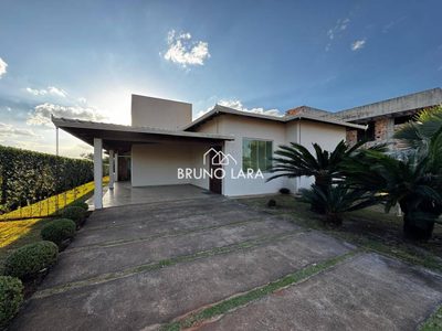 Casa, 3 quartos, 310 m² - Foto 1