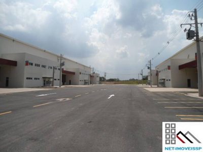 Depósito-Galpão, 3907 m² - Foto 1