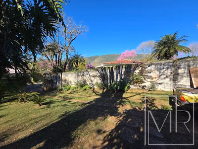 Casa, 4 quartos, 394 m² - Foto 1
