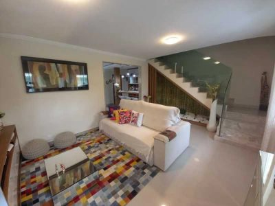 Casa, 4 quartos, 240 m² - Foto 2