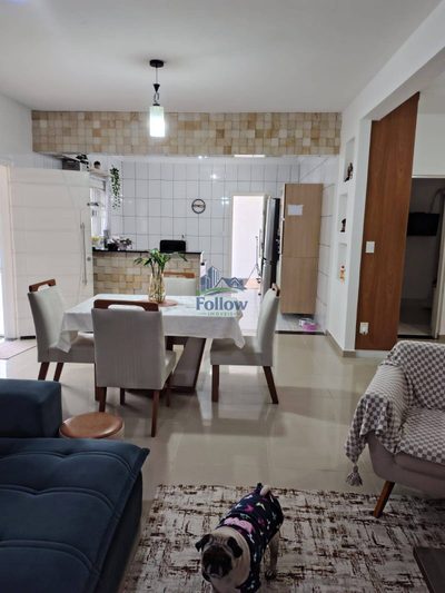 Casa, 3 quartos, 170 m² - Foto 2