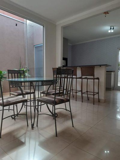 Casa, 2 quartos, 164 m² - Foto 1