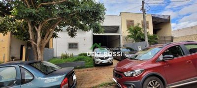 Depósito-Galpão, 250 m² - Foto 1