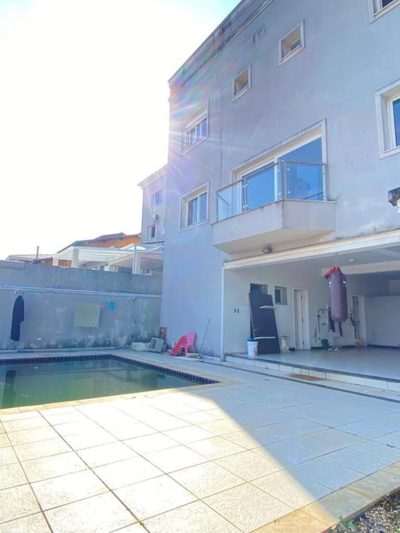Casa, 4 quartos, 695 m² - Foto 1