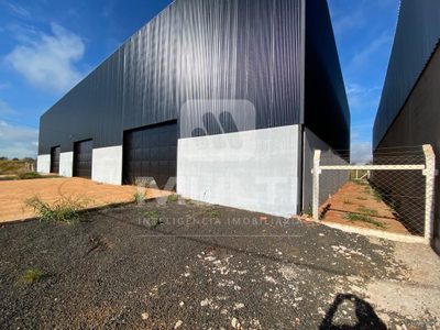Casa, 1 quarto, 711 m² - Foto 3